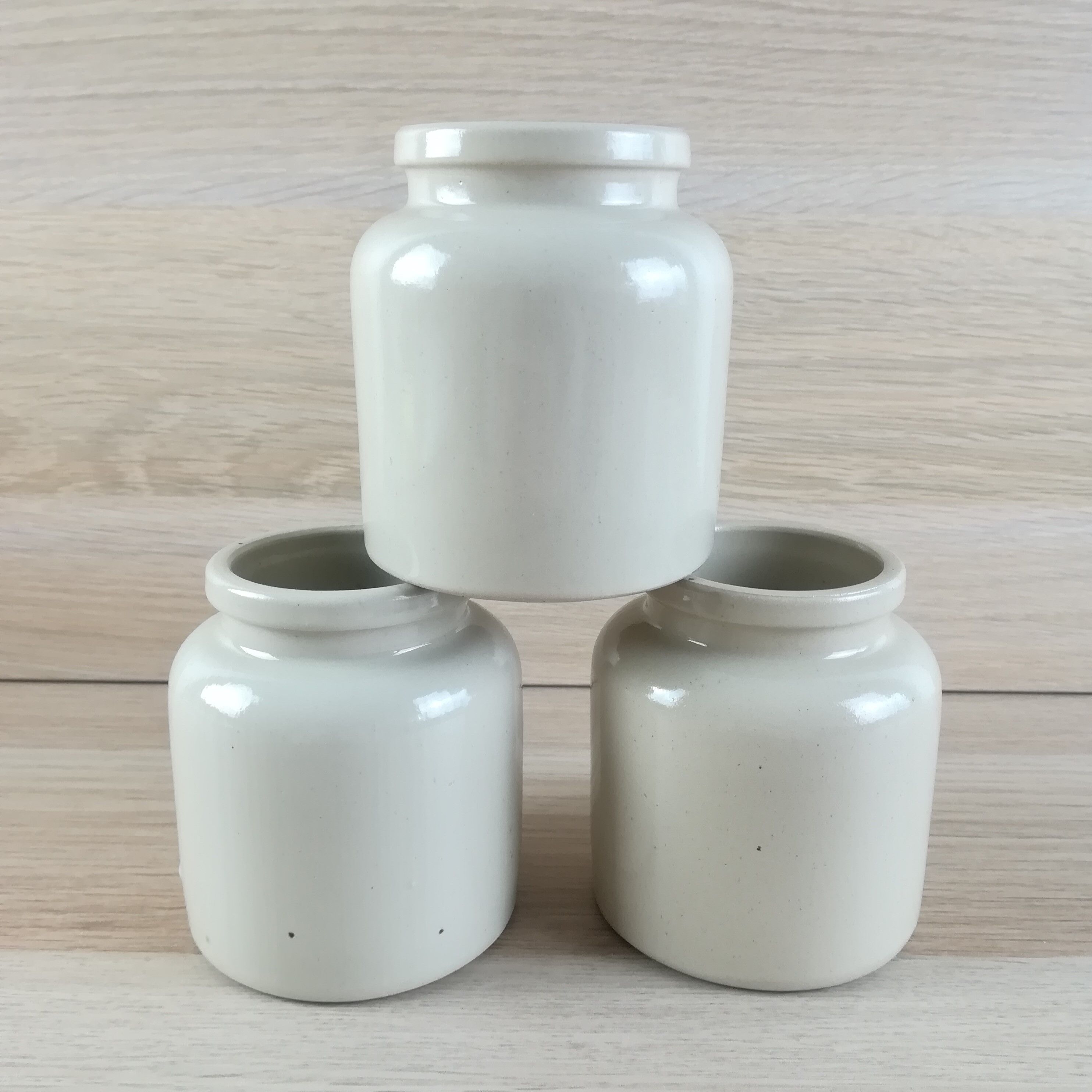 3 sandstone pots