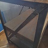 Industrial-style decorative furniture. Visible in the series Le Baron noir.