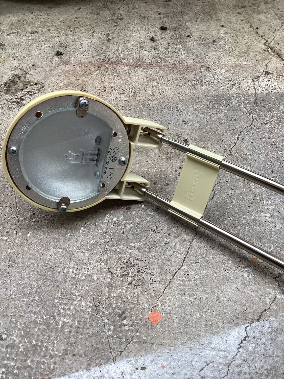 IKEA espressivo vintage cream desk lamp