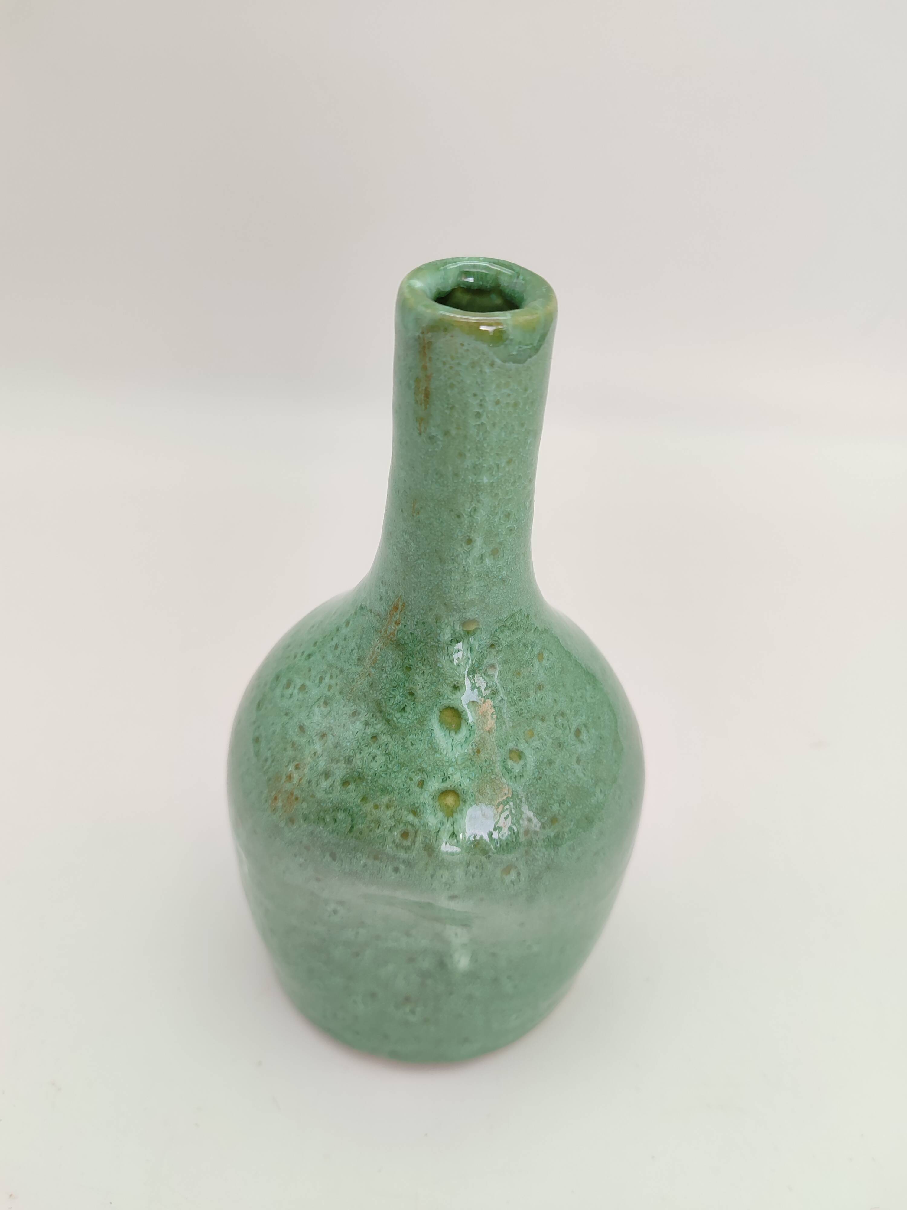 Elegant Emerald Green Ceramic Bottle