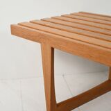 Bench “Tokyo” by Yngvar Sandström