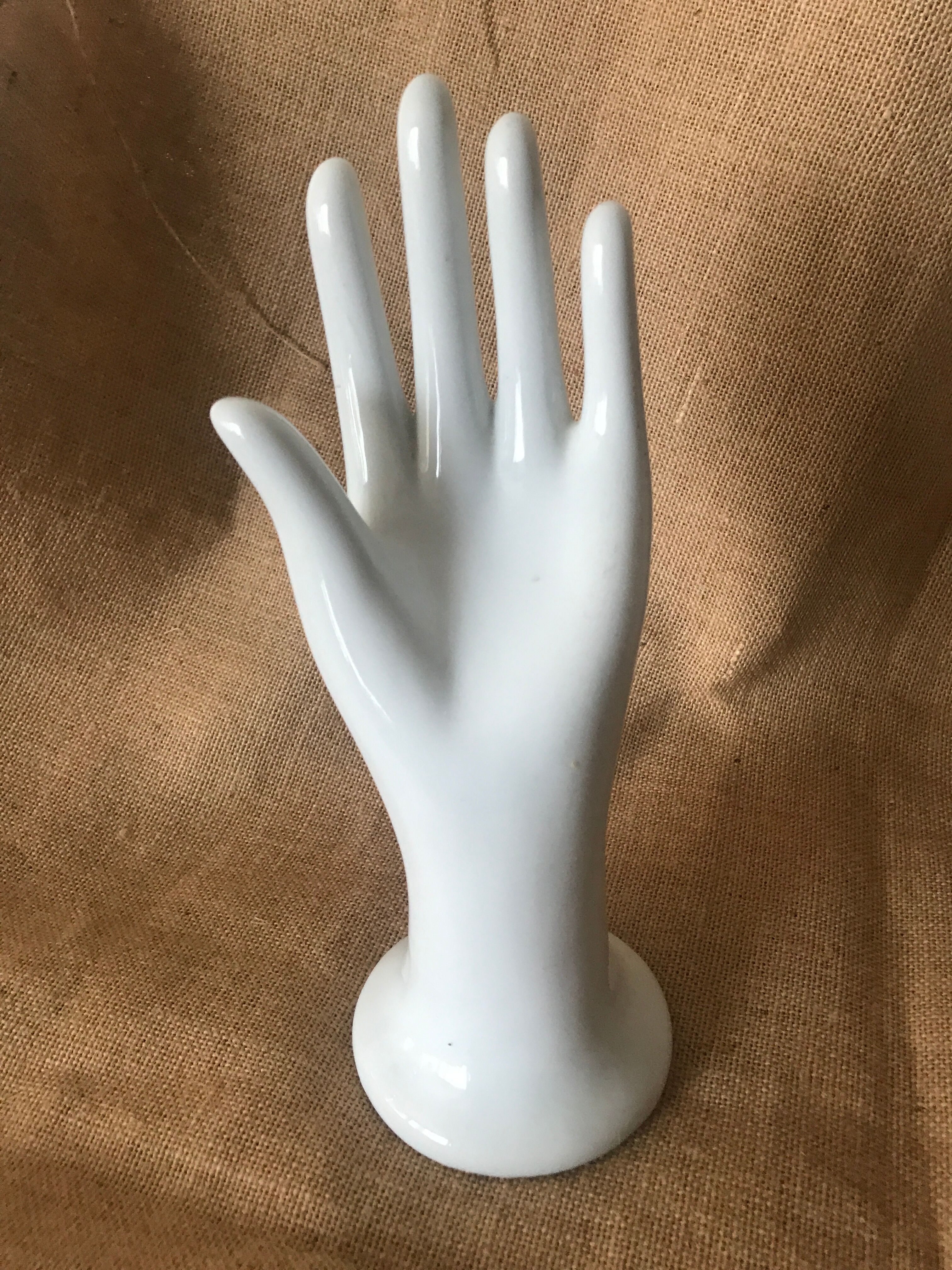 Vintage white baguier