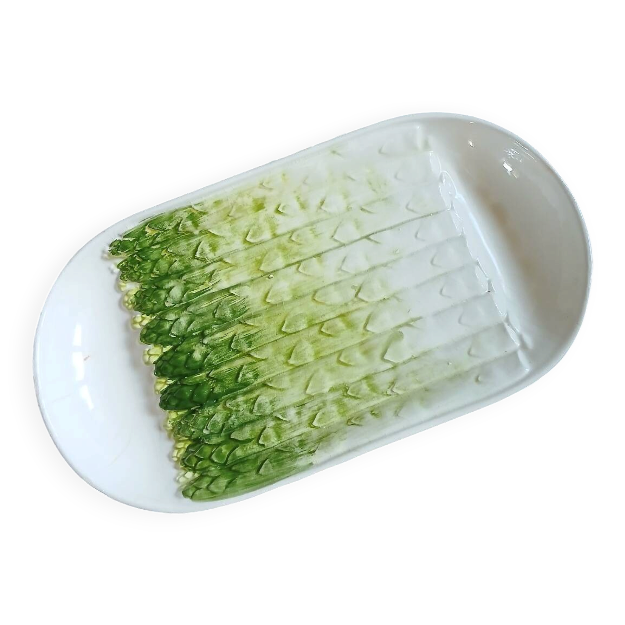 Small dish with asparagus