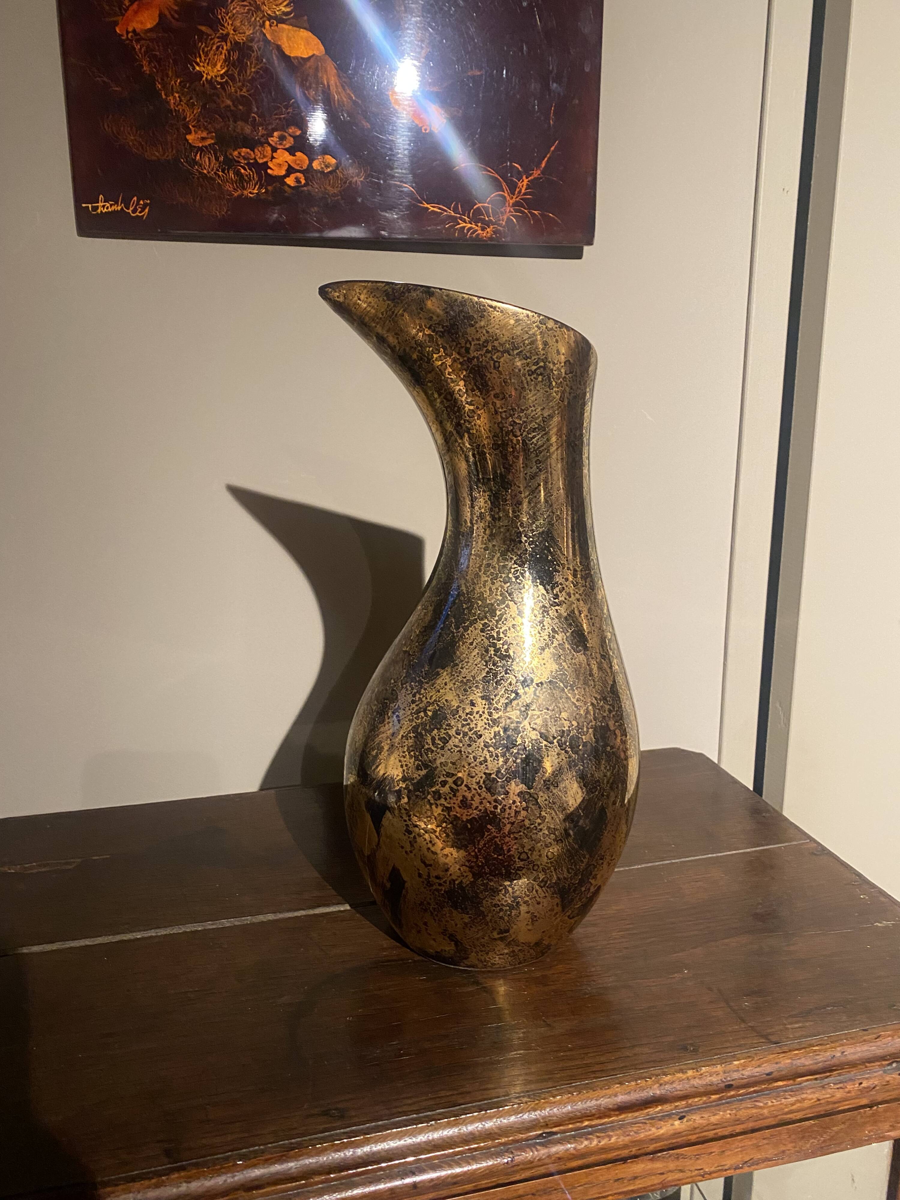 Dussaussoy ceramic vase