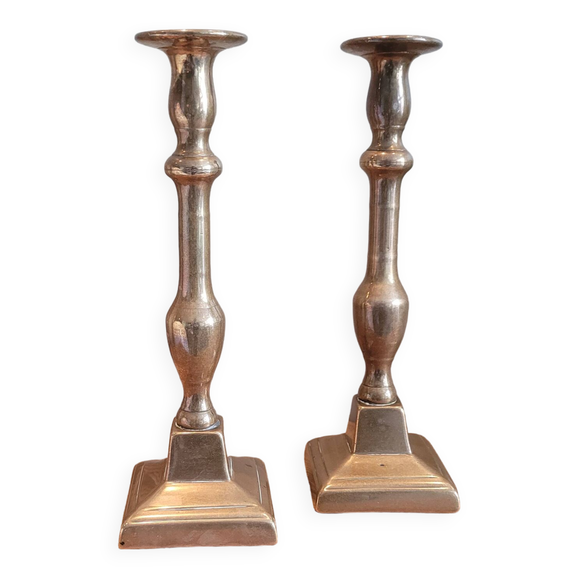 La Redoute x Selency pair of brass candle holders 02