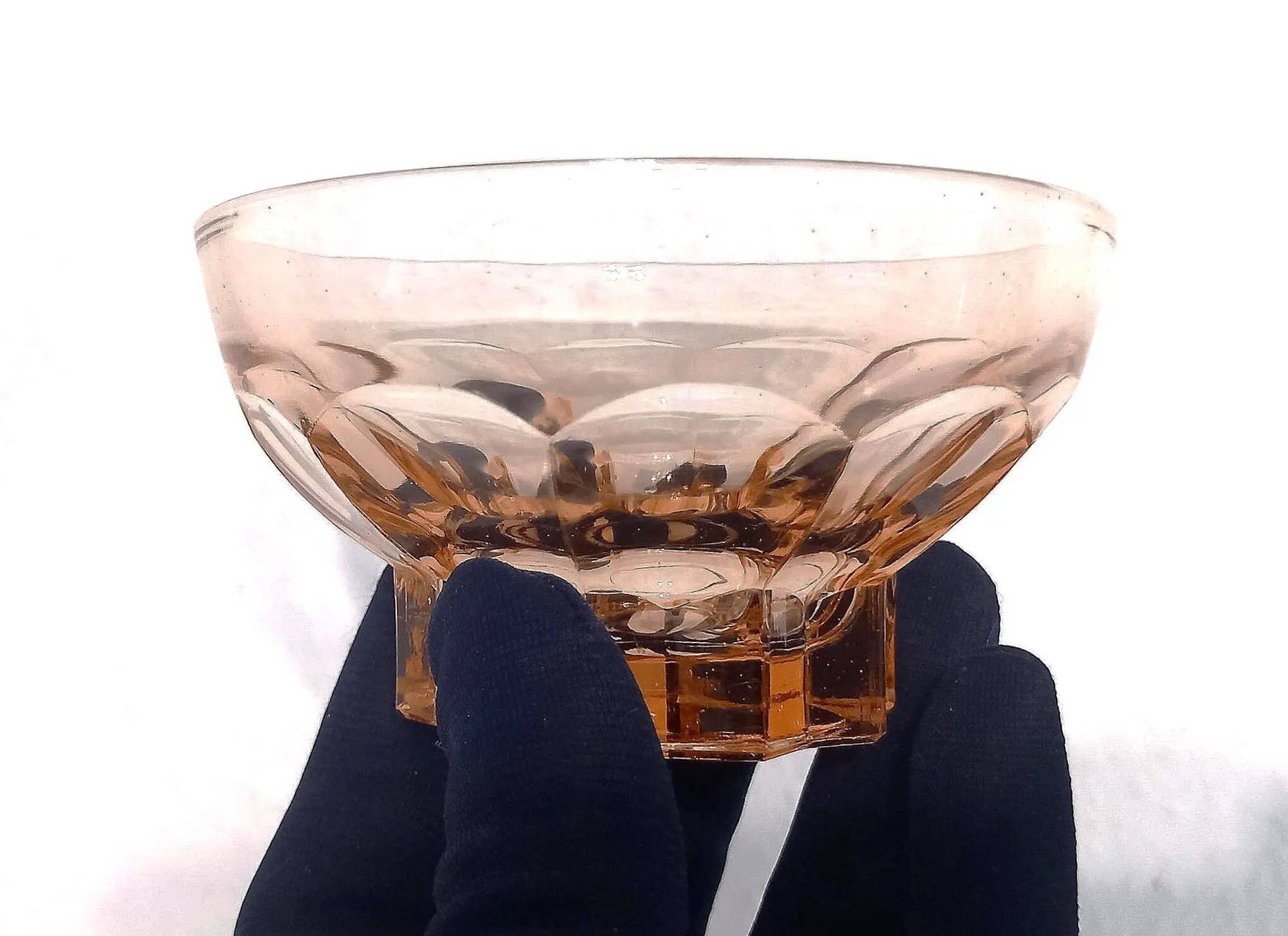 Set of 4 antique pink glass bowls