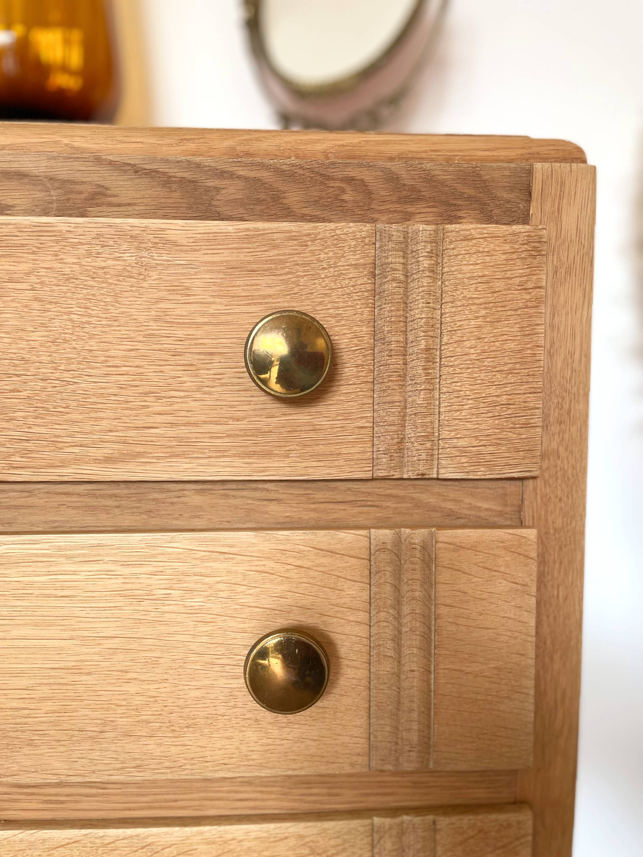 Vintage chest of drawers