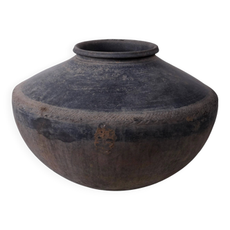 Paani - Indian terracotta jar no. 2