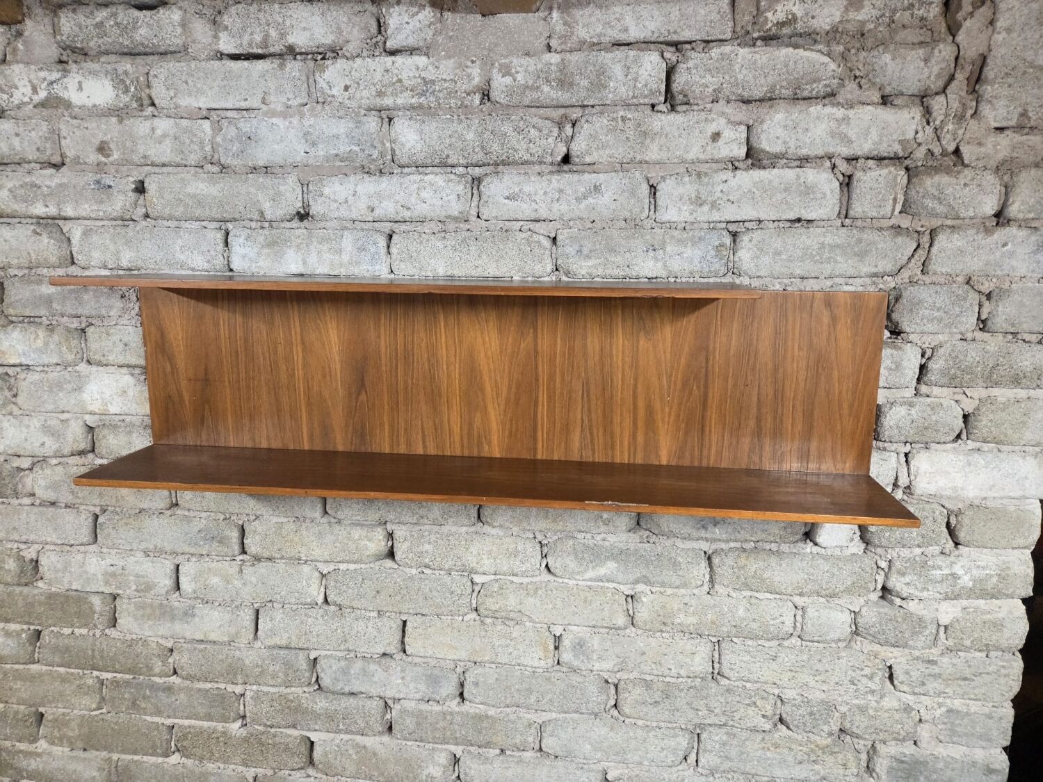 1960 wall shelf