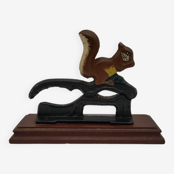 Cast iron nutcracker. Squirrel.