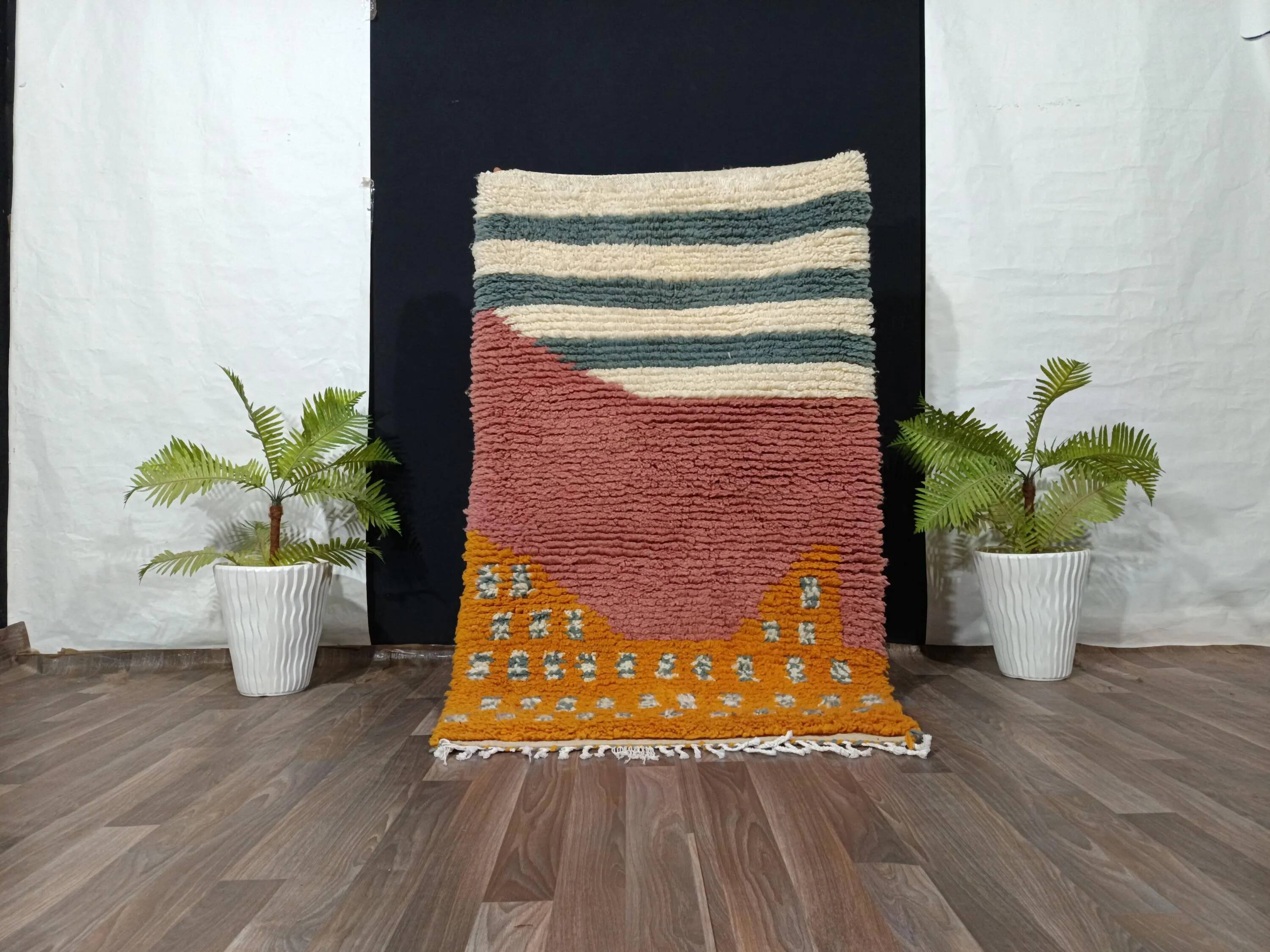 Handmade traditional carpet 250cm x 150cm Moroccan