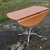 Round table