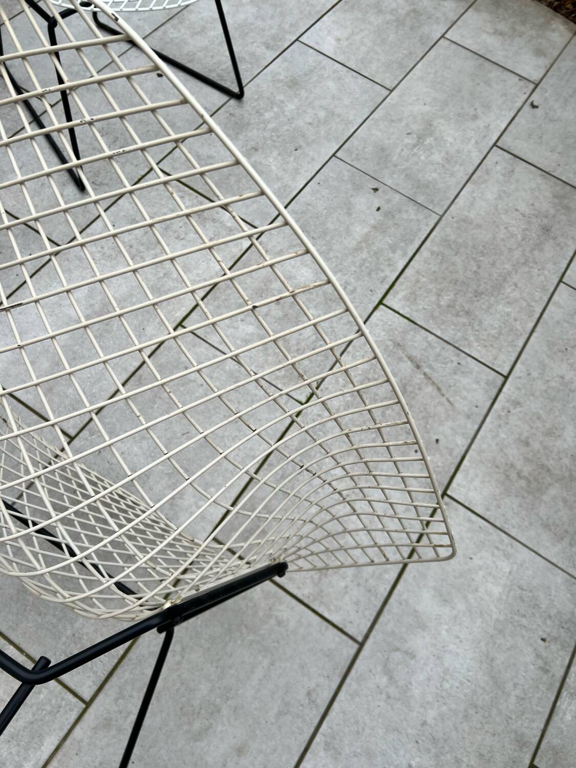 Bertoia Diamond Chair - Knoll Edition - Design by Harry Bertoia - Black