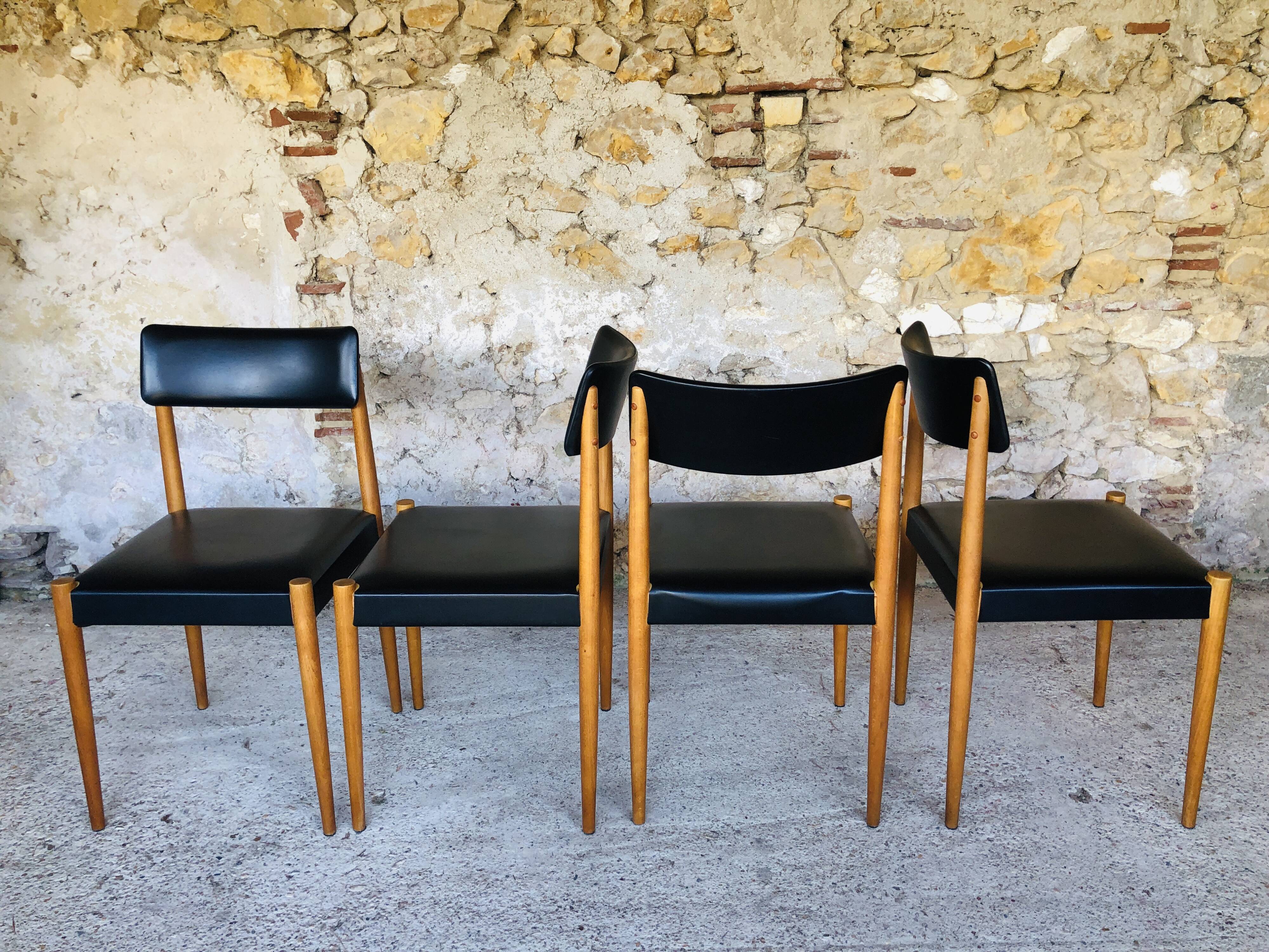 Set of 4 Scandinavian style dining chairs, circa 60