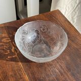 Vintage salad bowl with stylised rose pattern D23 H10