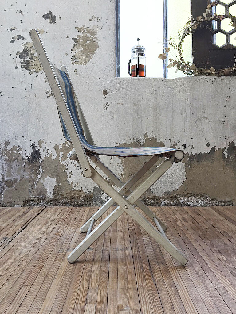 Folding garden chair