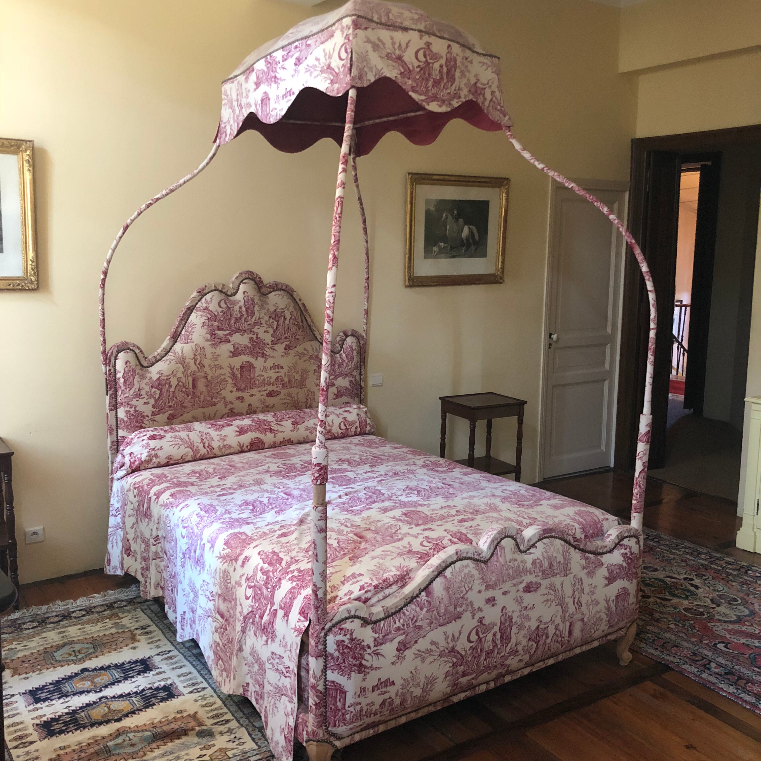 Bed in Polish canopy canvas of Jouy Louis XVI style