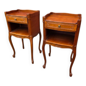 Paire tables chevet - style louis