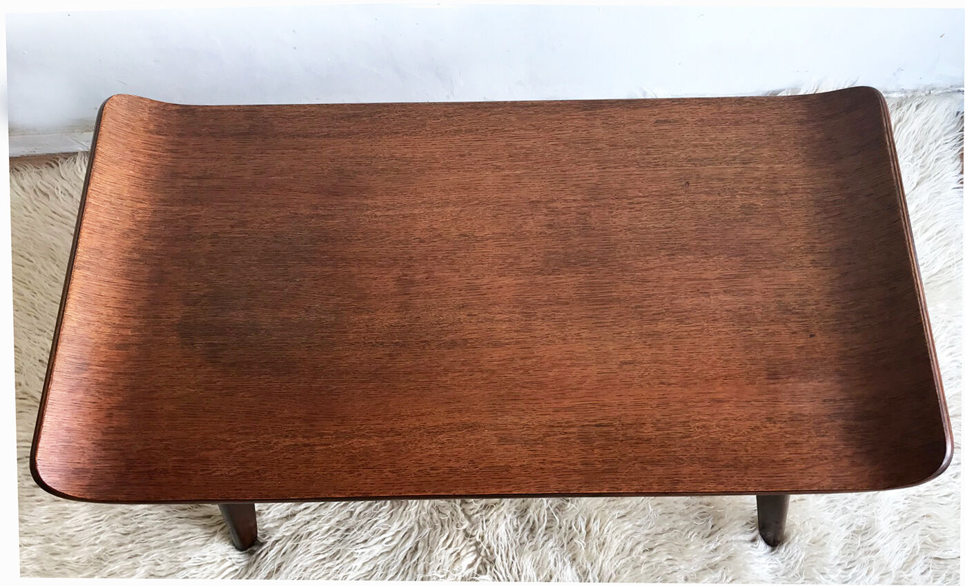 Table basse du designer Ewart Myer, années 1950