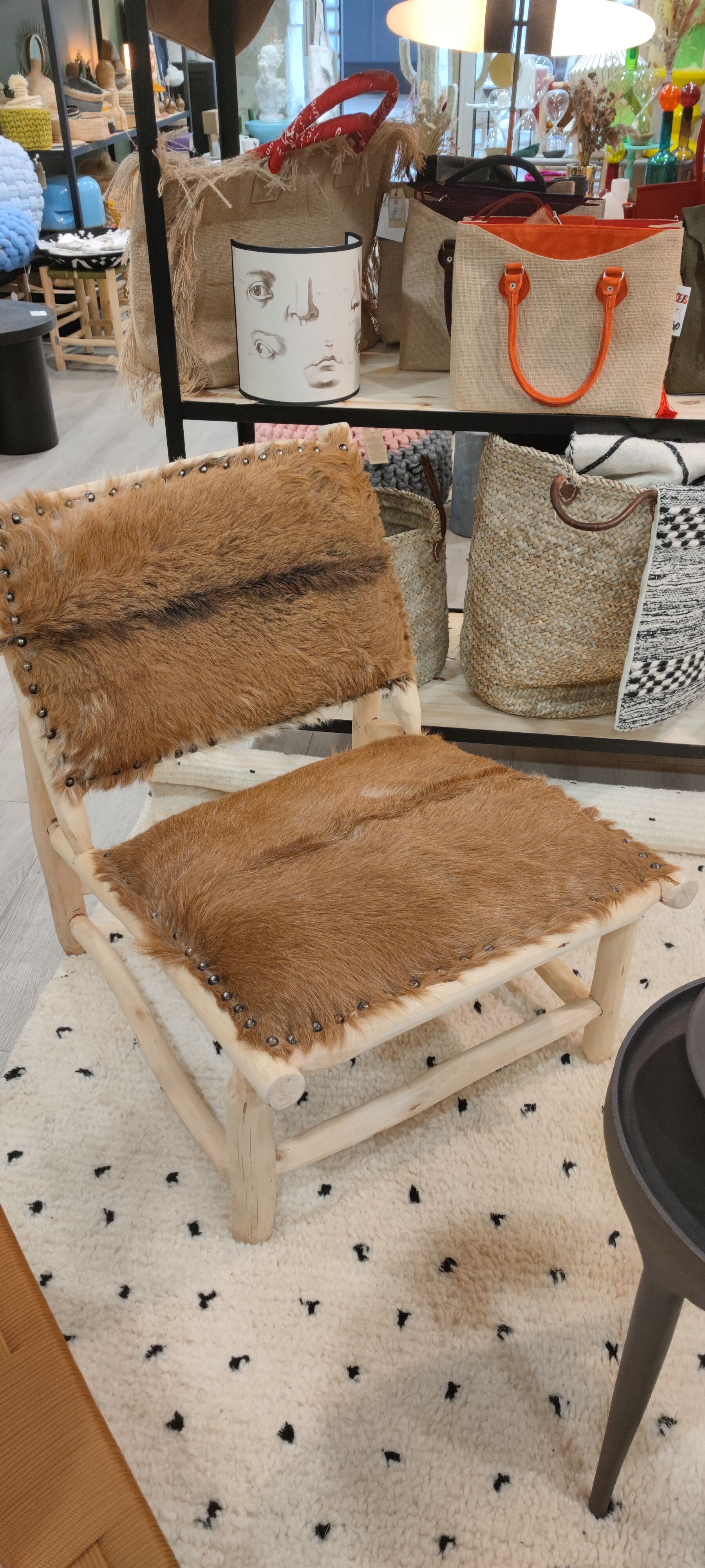 Safari-style lounge chair