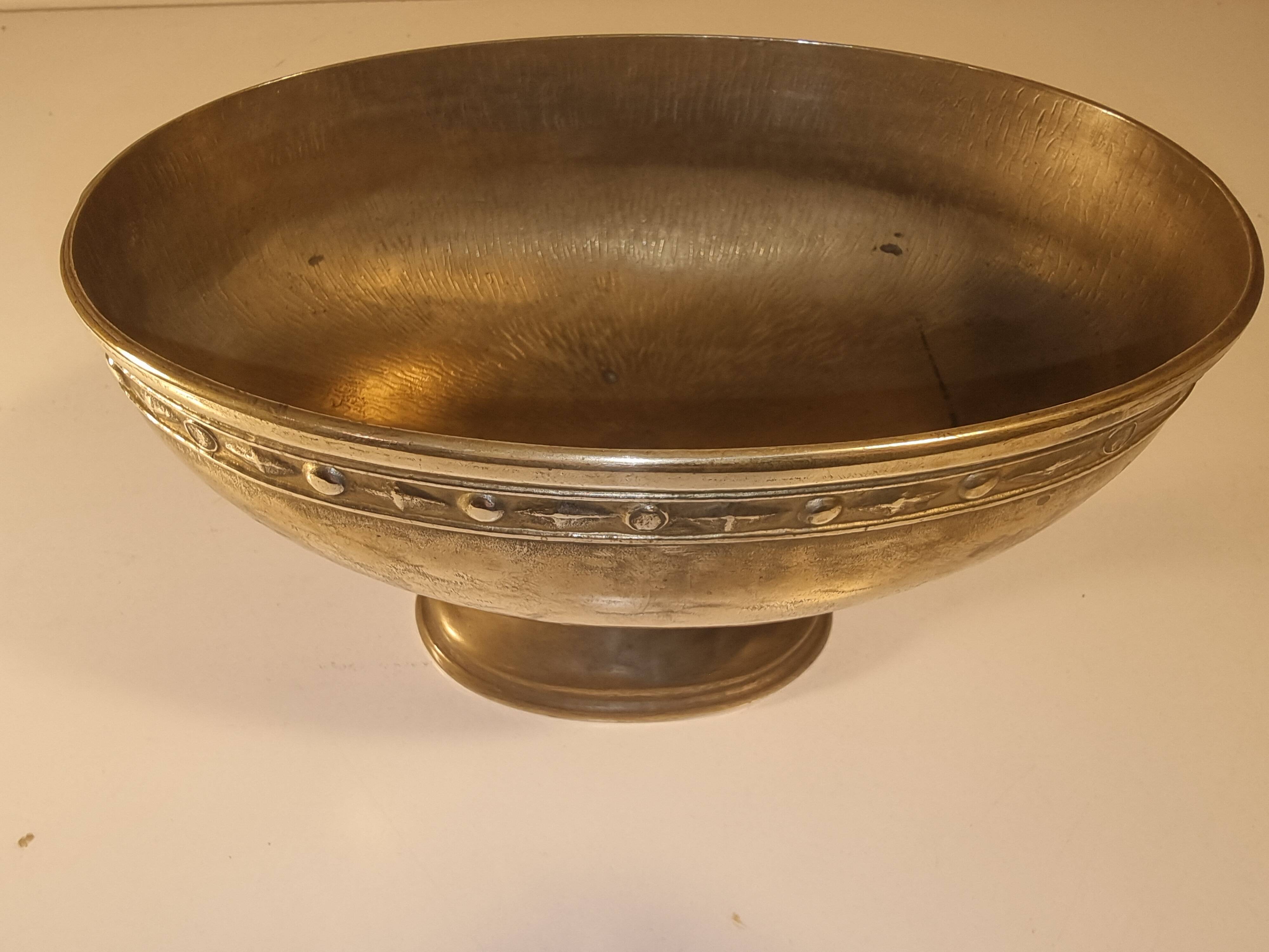 Bronze cup