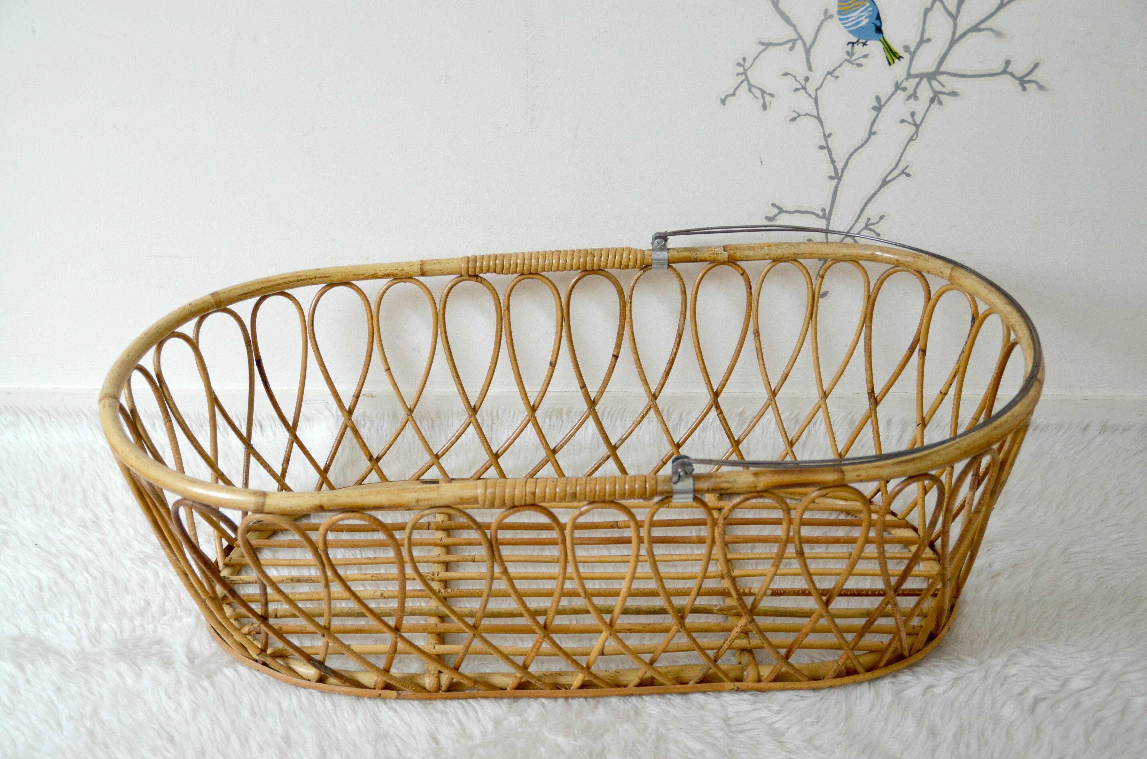 Cradle bassinet in rattan