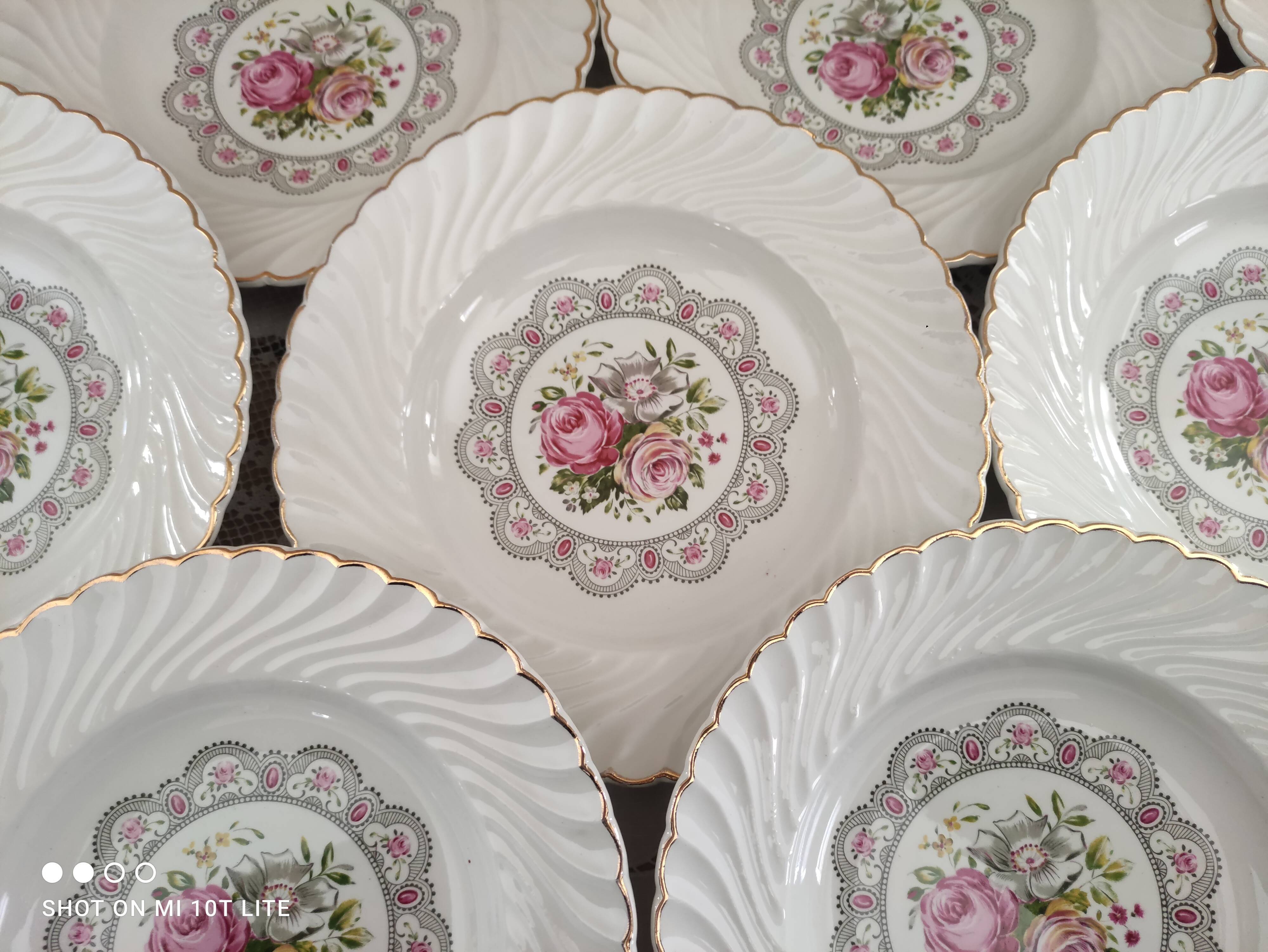 Set of 12 hollow plates K&G Lunéville model Tradition