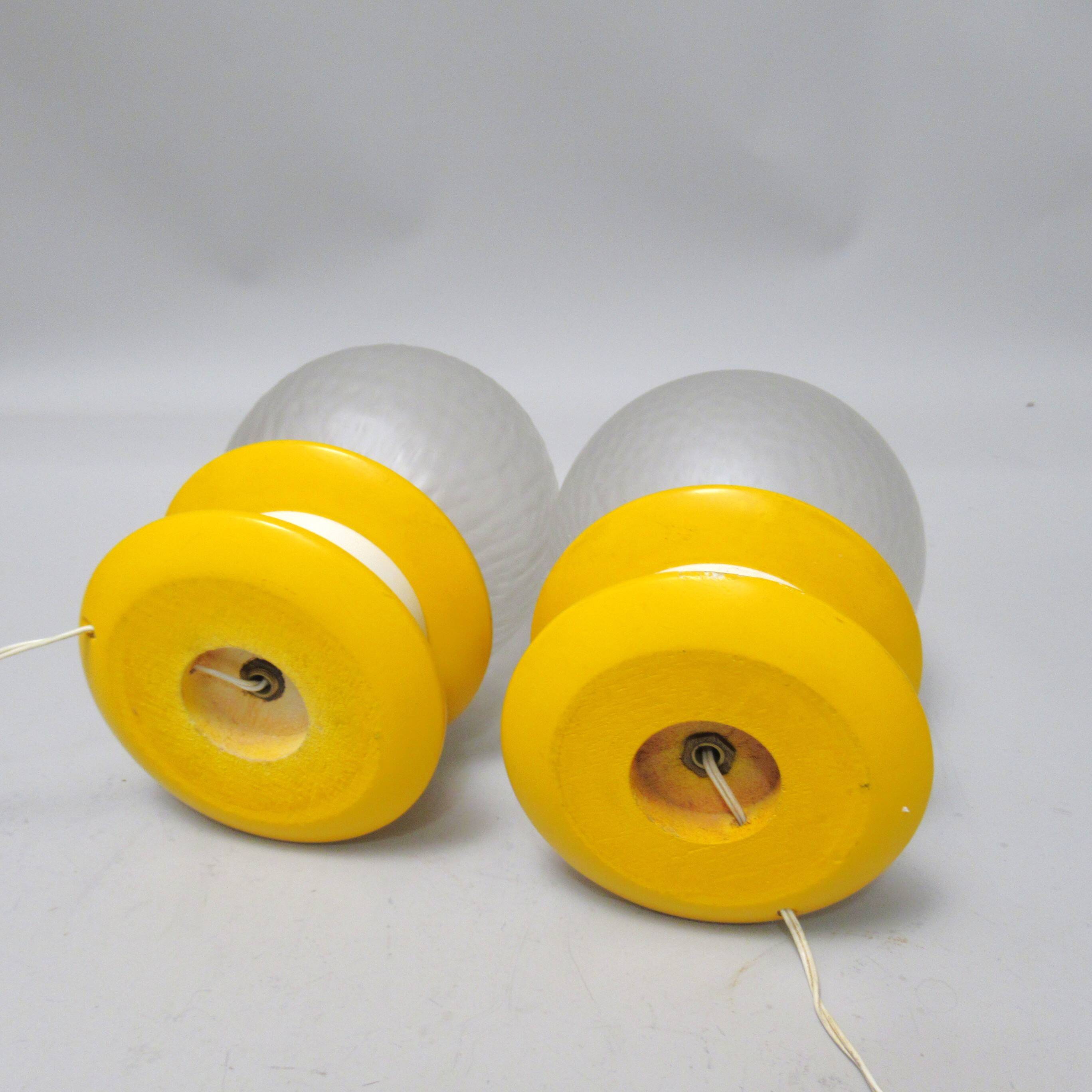 Paire de lampes boule années 60