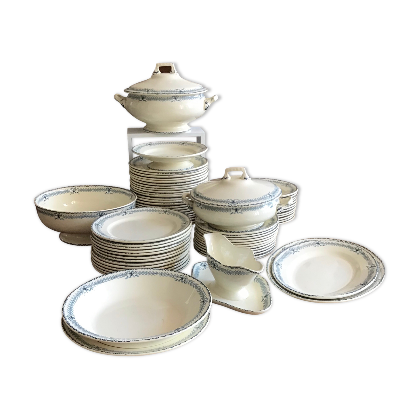 Dish service Choisy the King