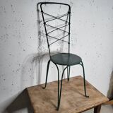 Ancienne chaise de jardin