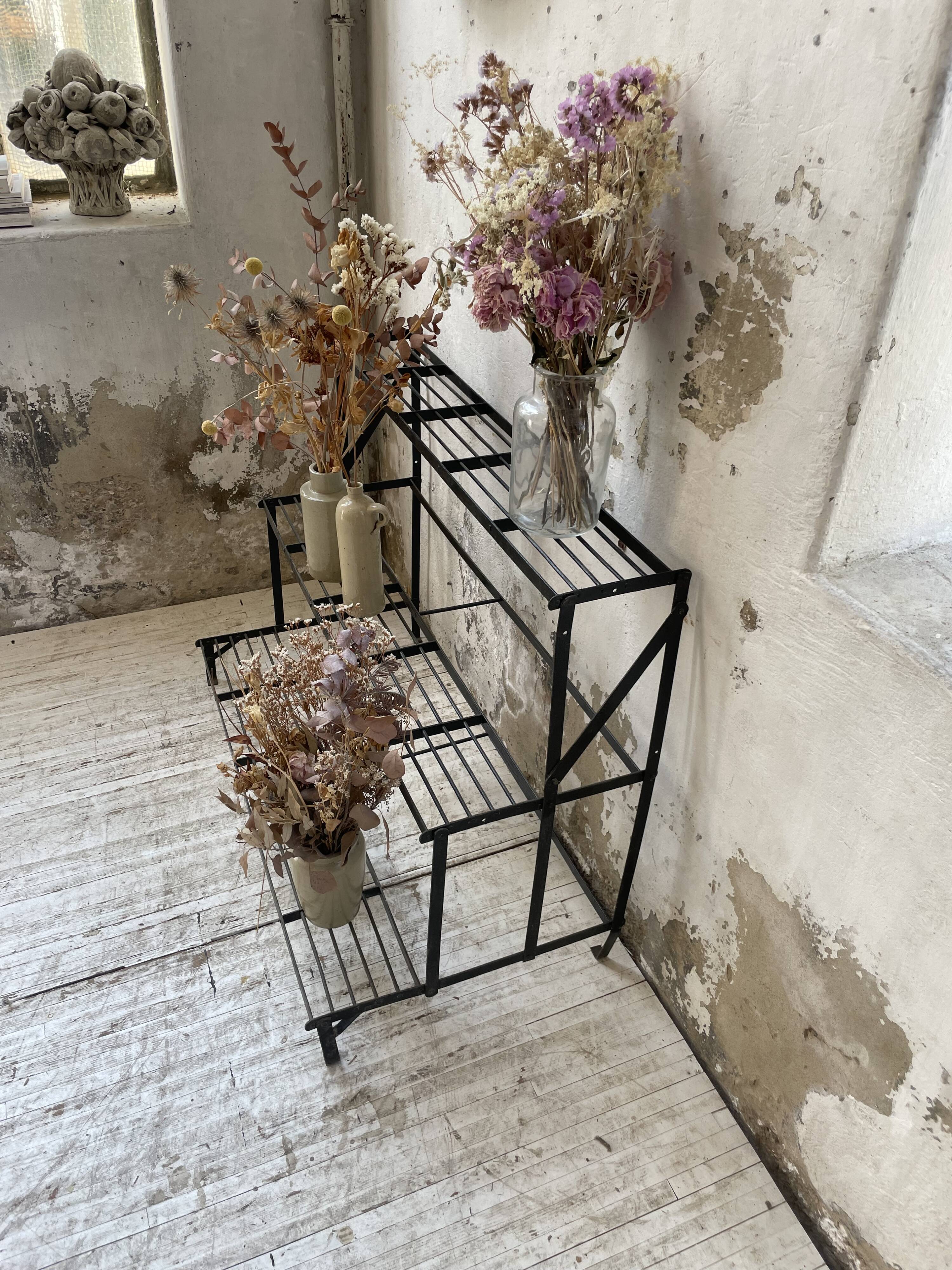 Plant holder florist metal staircase