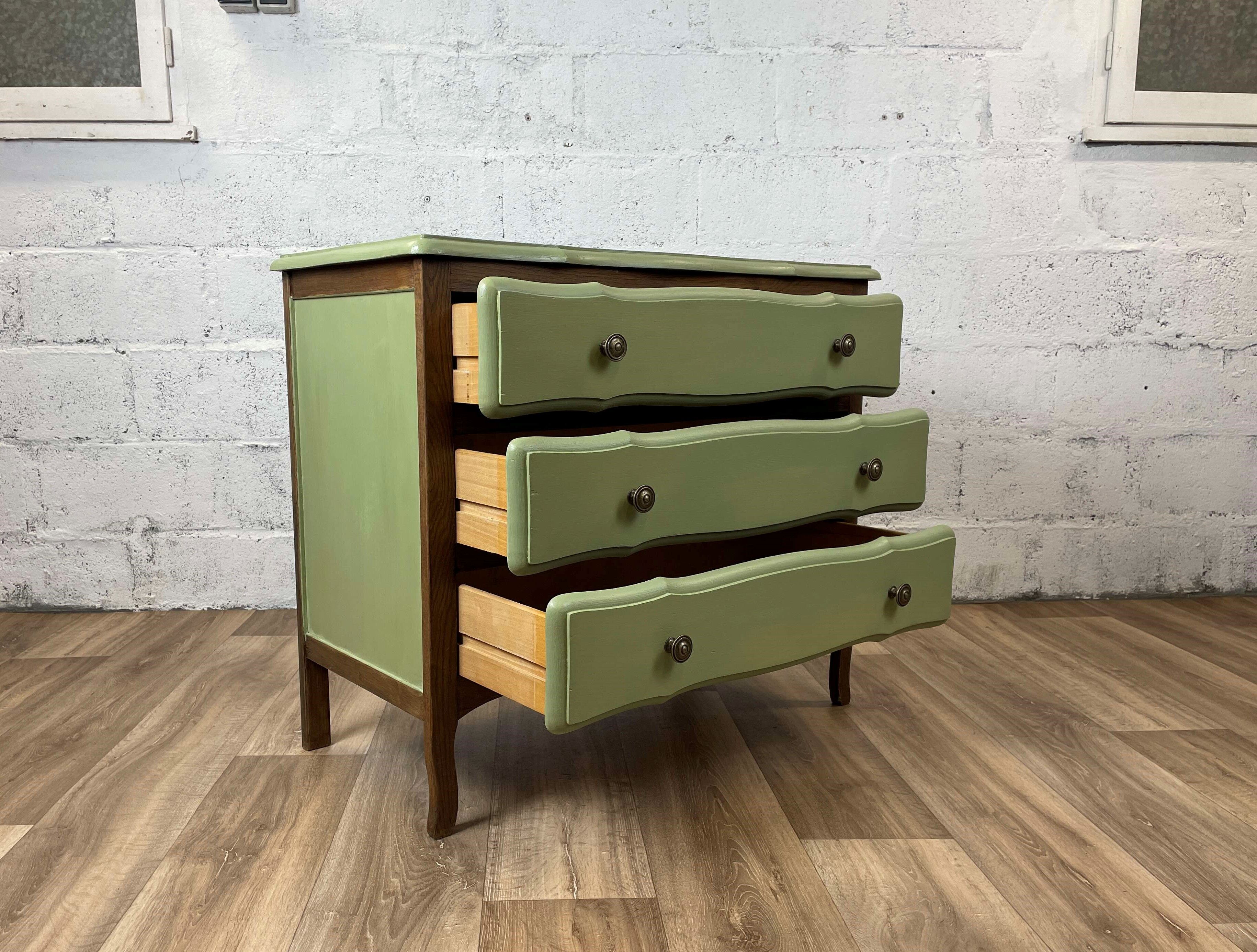 Vintage chest of drawers 3 drawers in restored wood with Libéron paint