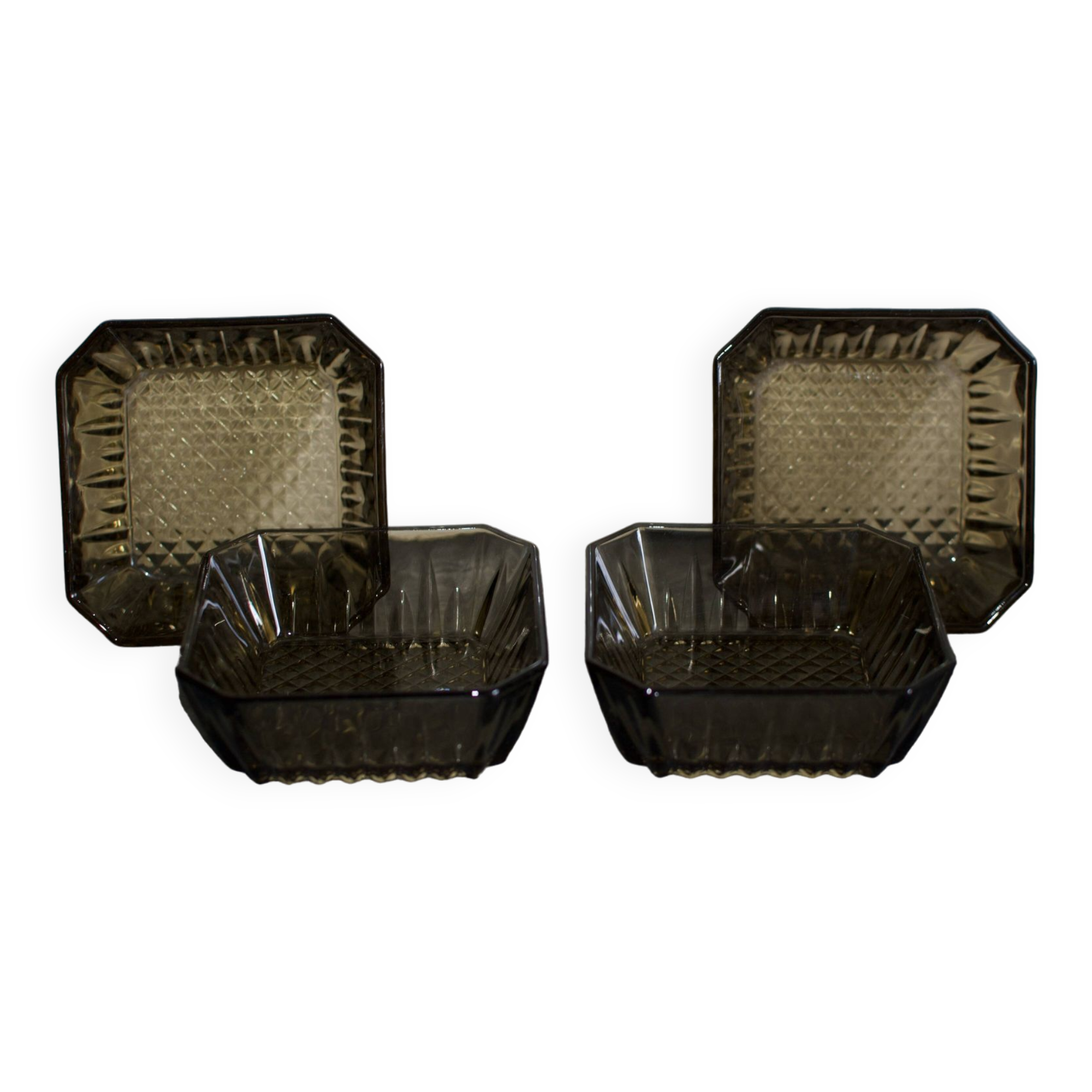 4 vintage cups Smoked glass