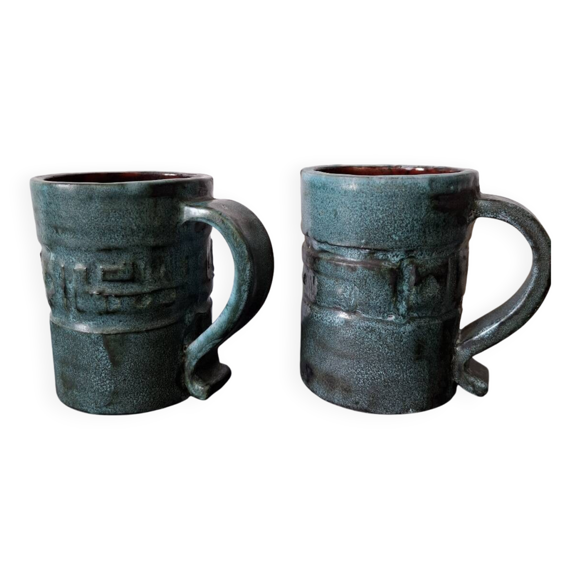 A pair of modernist mugs by L.Y Bonnet.