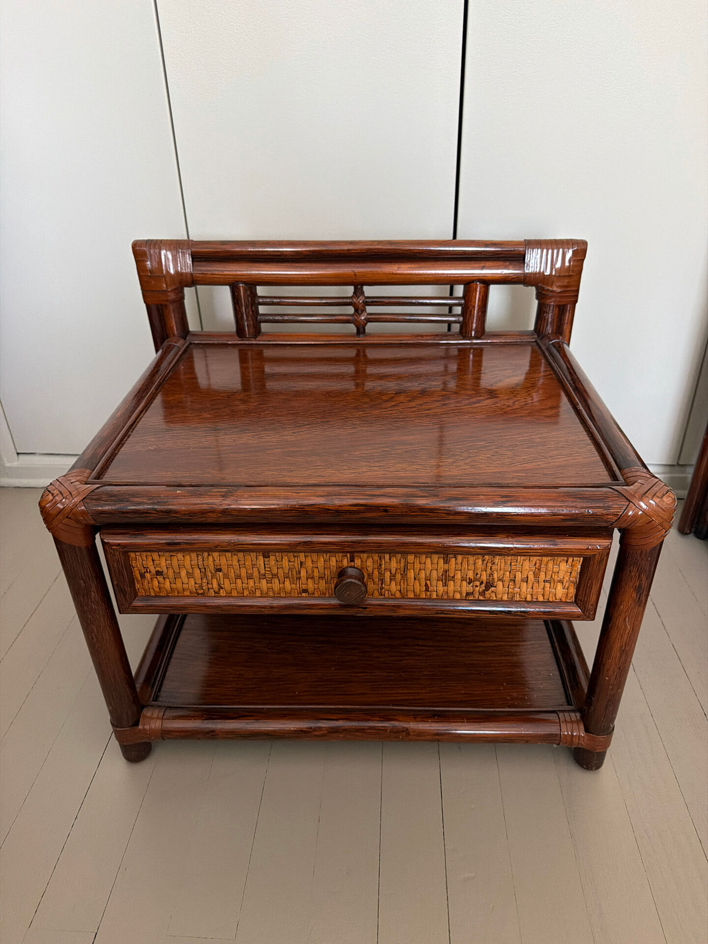 Lot de 2 tables de chevet Roche Bobois