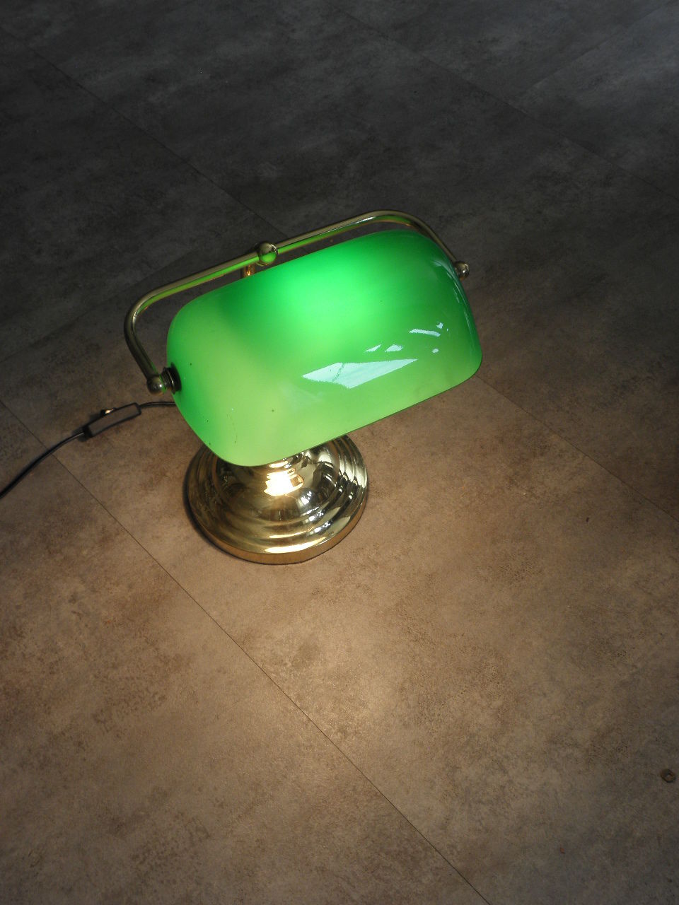 Green Glass Bankers Lamp