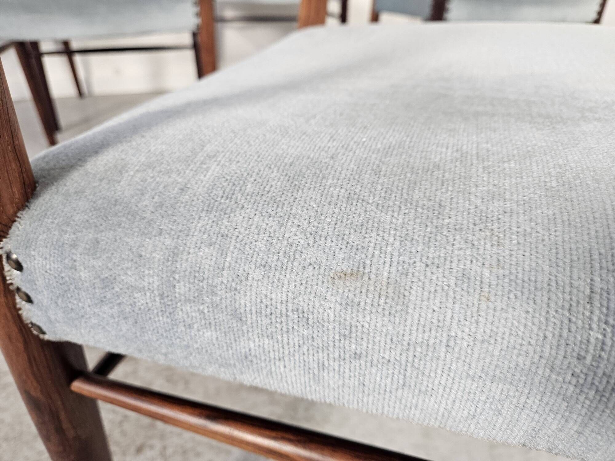 6 Scandinavian chairs in rosewood by Kai Lyngfeldt Larsen