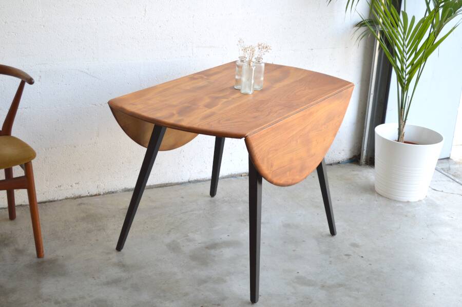 Ercol drop-leaf dining table * 125 cm