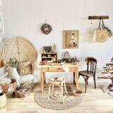 Farm table