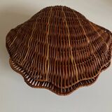 Empty corrugated shell pocket in wicker basket makers