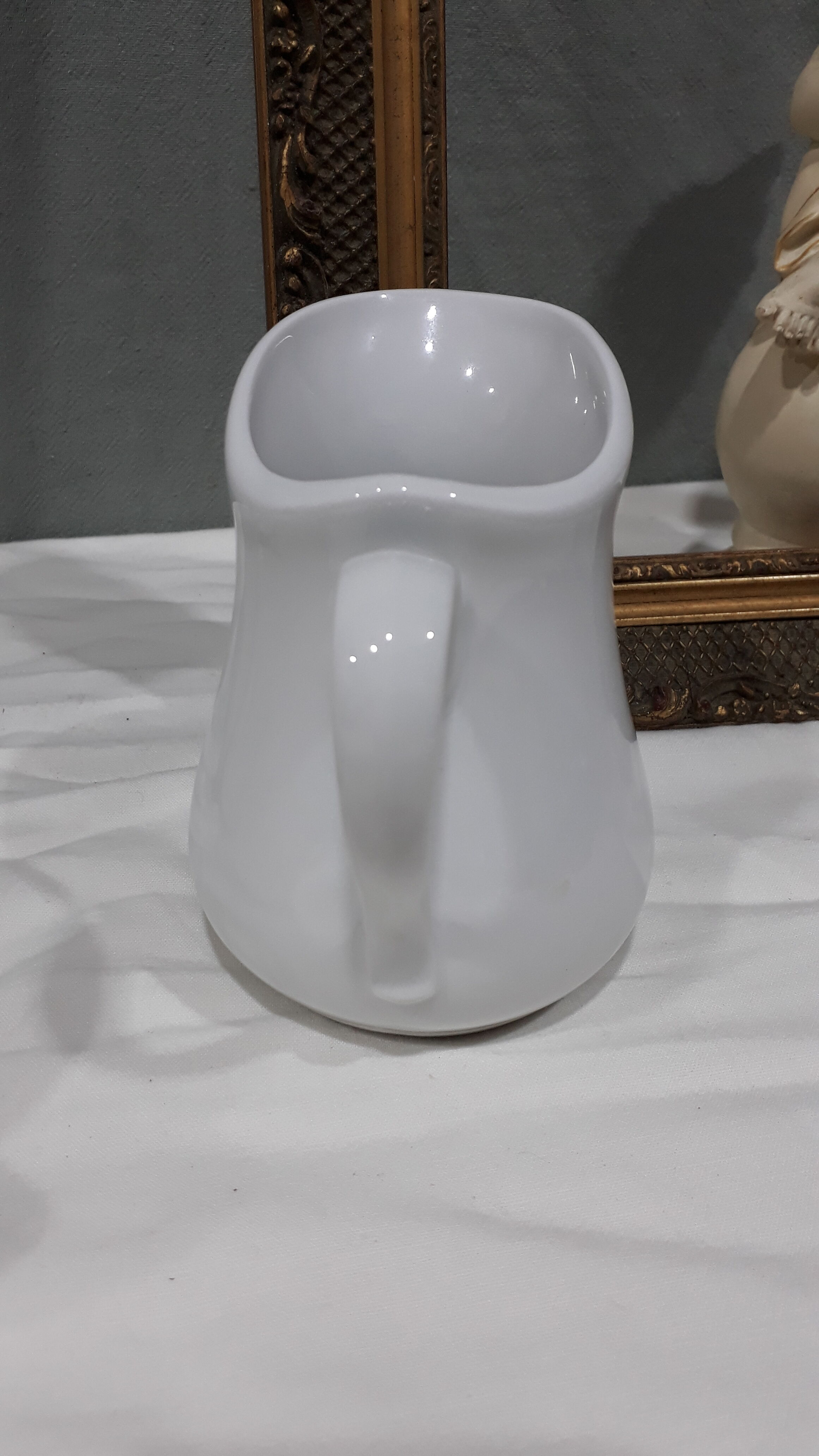 Coffee set 5 cups with Mehun white porcelain milk pitcher (France)