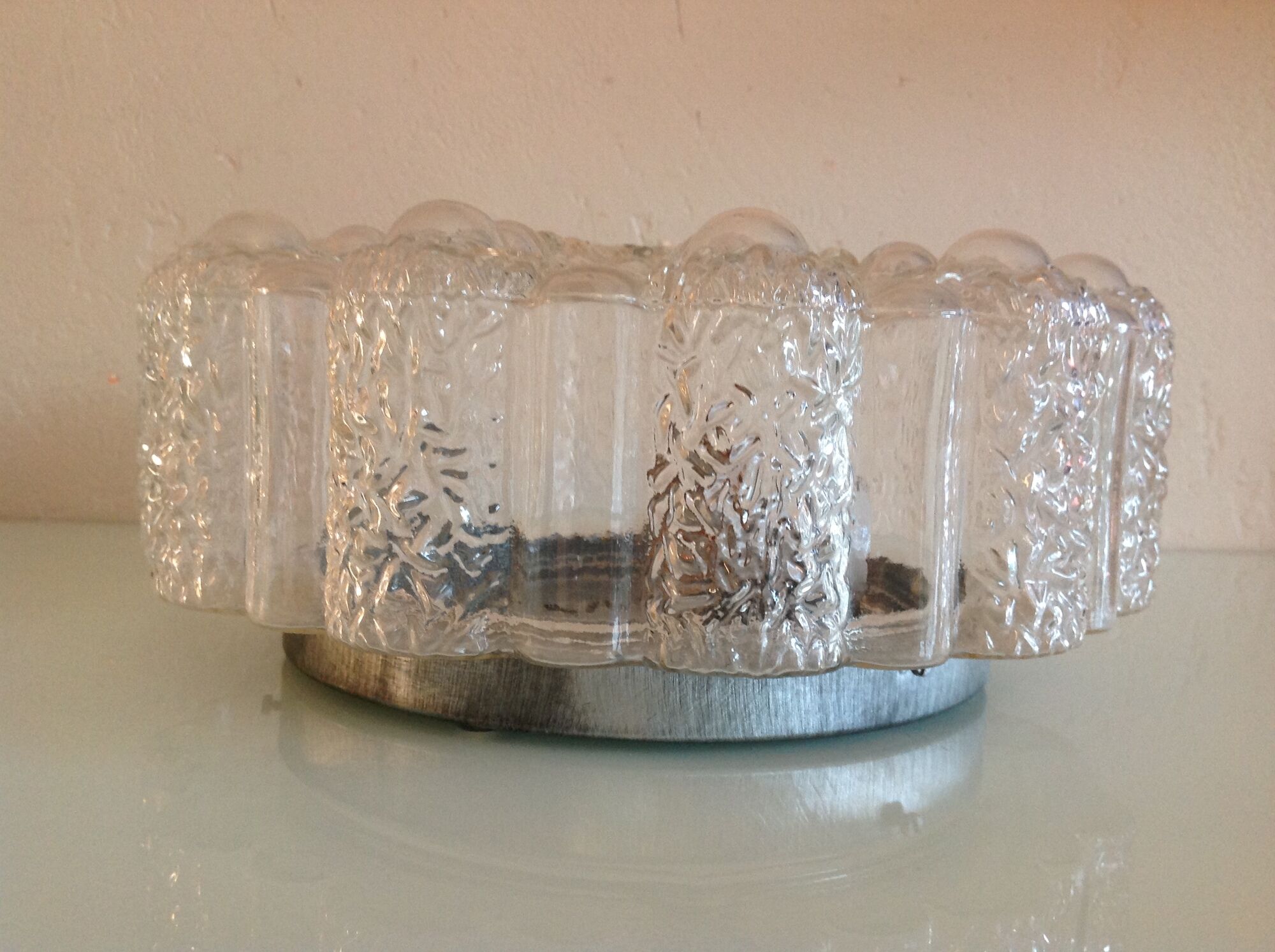Round ceiling lamp in bubbled glass vintage 60s-70s