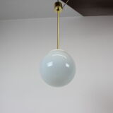 Suspension en verre du milieu du siècle, années 1970