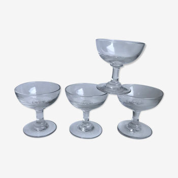 Set of 4 glasses / liquor cups in molded glass 20s