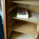 Cabinet with curtains early XXeme oak