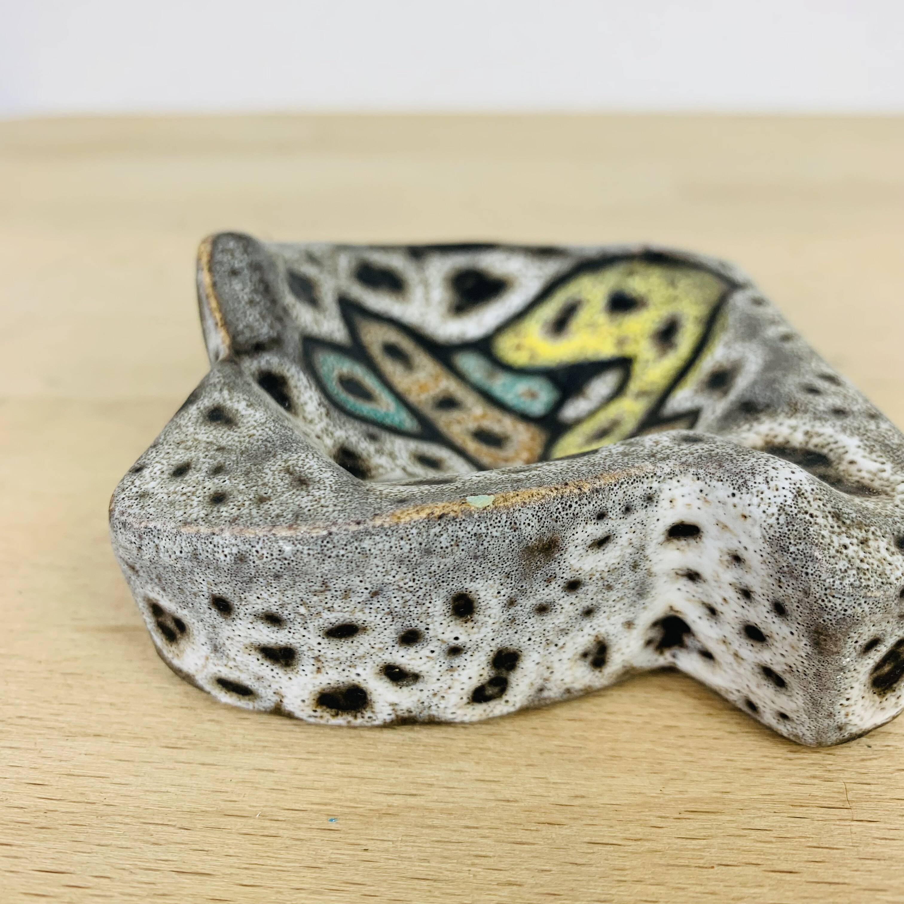 Ceramic pocket emptier by Marius Bessone in Vallauris, ashtray