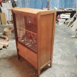Vintage display cabinet with 2 drawers