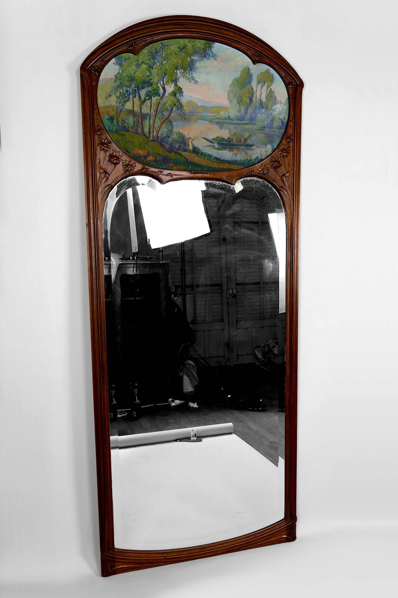 Important Carved Walnut Trumeau Mirror, Art Nouveau, France, Circa 1900