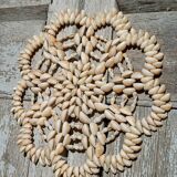 Shell trivet