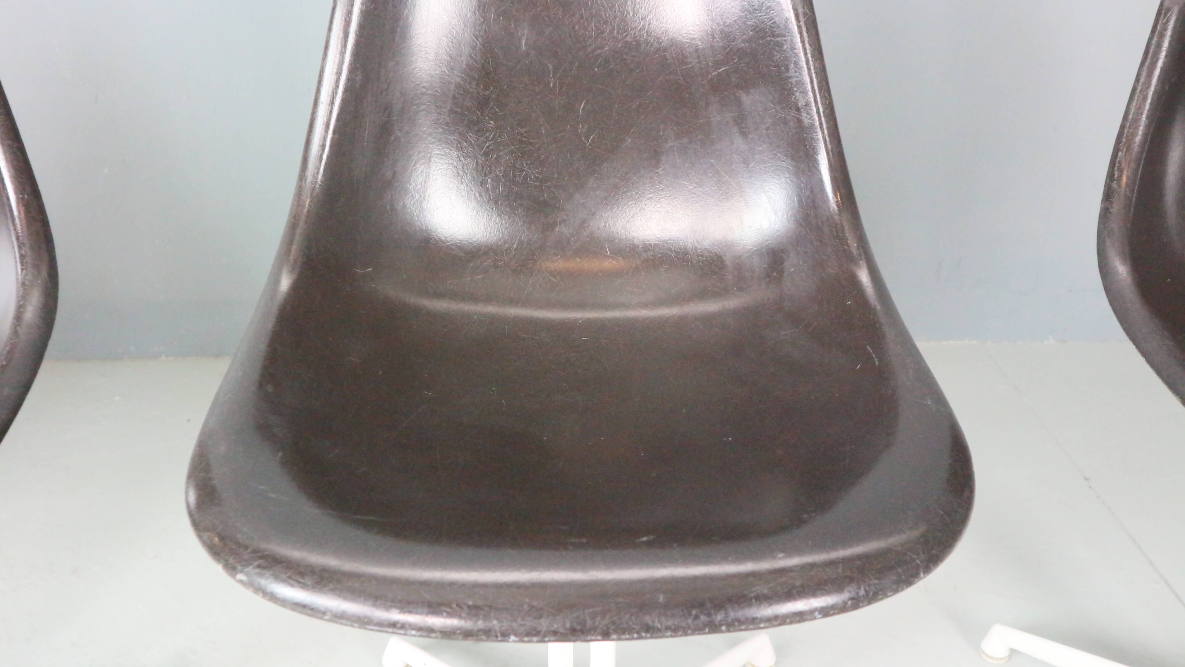 Charles & Ray Eames Set of 4 Off Black"La Fonda" Chairs for Herman Miller, 1960